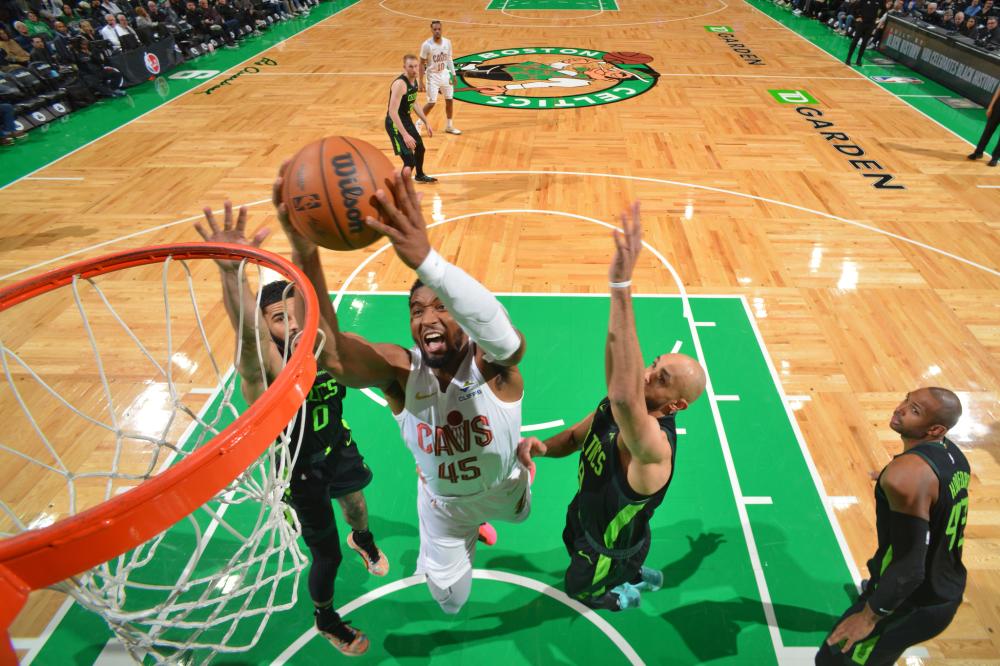 备与赛场应 备与赛场应