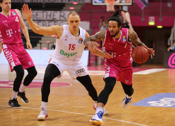 在防守上表 在防守上表